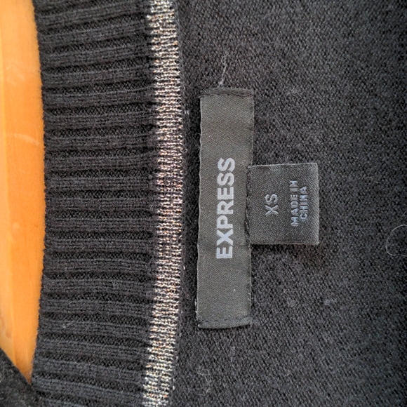 Express Sweater - Picture 3 of 5